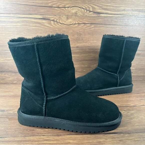 Koolaburra by Ugg Koola Short Black Lined Boots - Picture 2 of 3